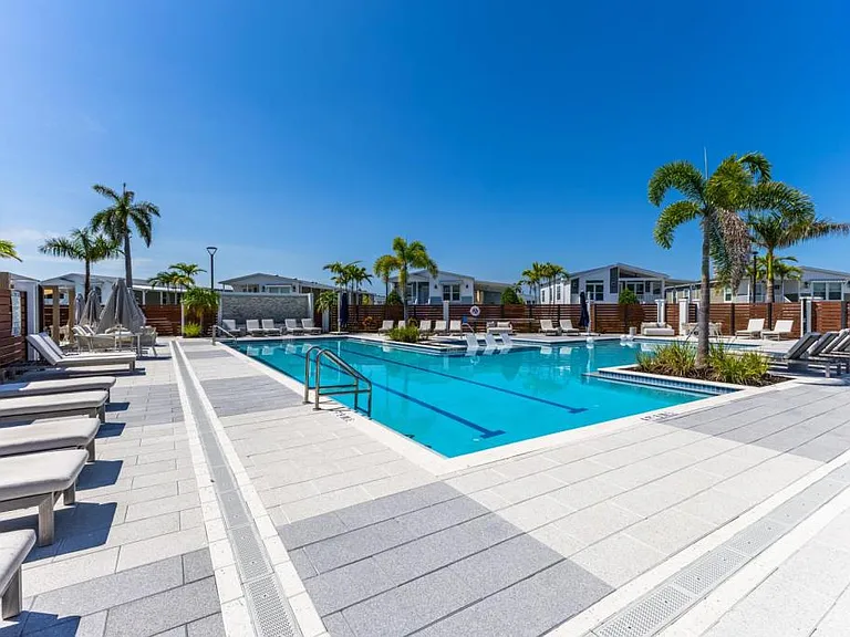 11596 Palm Dr — Photo 17
