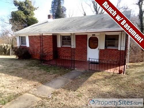 1st image of 744 Selene St