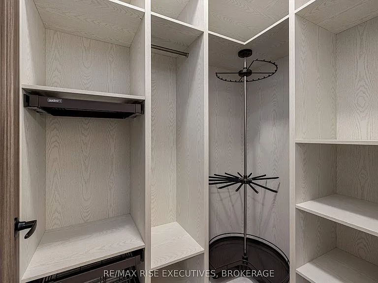 2274 Princess St #218 — Photo 19