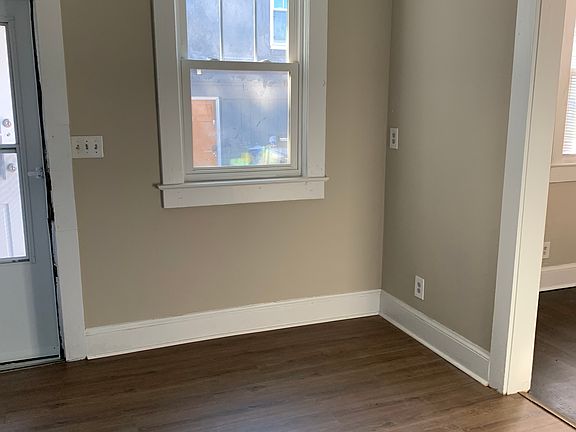 3rd image of 3733 Saint Johns Ave #H