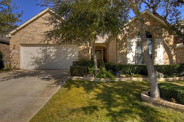 1st image of 19538 Highgrove Ln