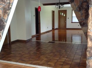 16 Briggs Rd #1, Westport, MA 02790