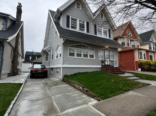 4028 167th St #1F, Flushing, NY 11358