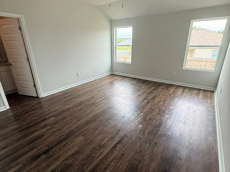 2341 Bobwhite Dr — Photo 9
