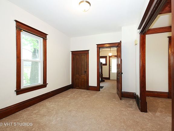 5th image of 517 Krakar Ave