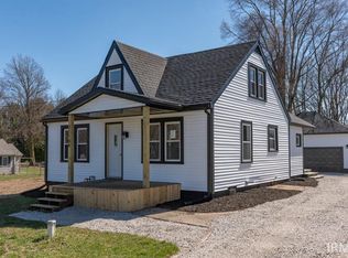 21106 Cabot Ave, Lakeville, IN 46536
