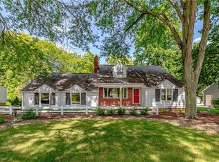 6823 Oakes Rd, Brecksville, OH 44141