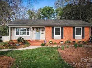 6736 Brookcrest Dr, Charlotte, NC 28210