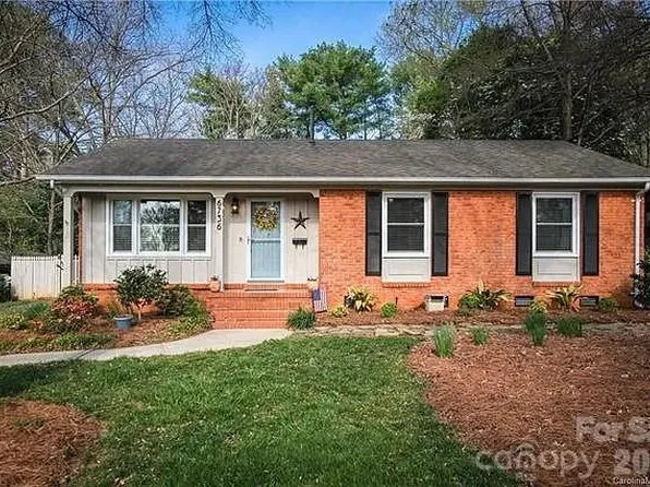 6736 Brookcrest Dr, Charlotte, NC 28210
