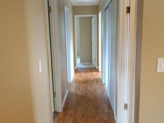 4th image of 1672 Ardenwood Dr