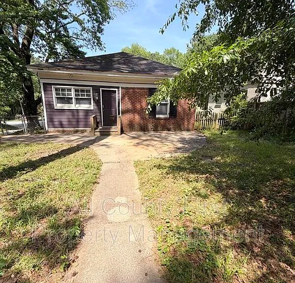 980 Woodland Ave SE — Photo 19