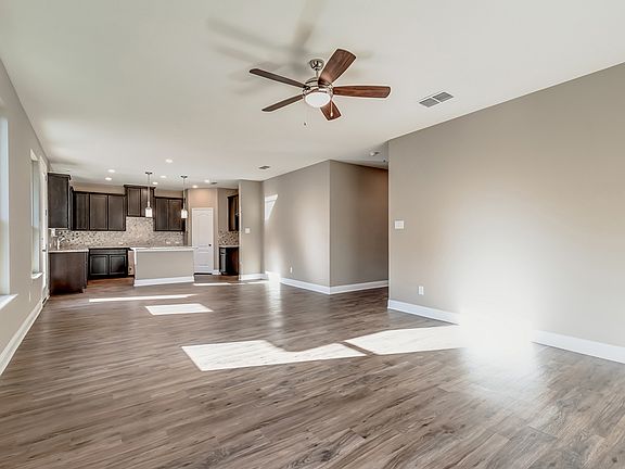 4th image of 8909 Bison Creek Dr