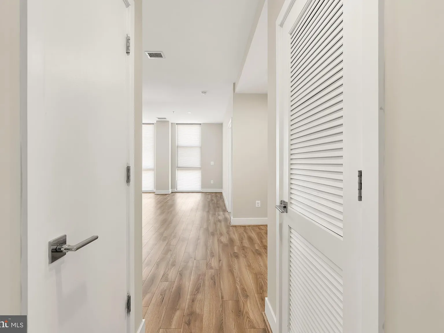The Residences At 11park Condo — Photo 4