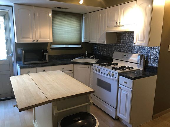 2nd image of 279 Grantwood Ave