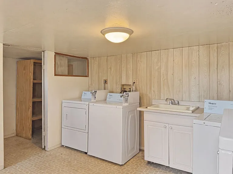 2936 W 42nd Ave #B — Photo 17