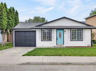 512 E 8th Ave, Kennewick, WA 99336