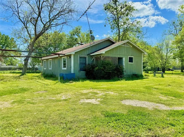 235 E Main St, Corsicana, TX 75109