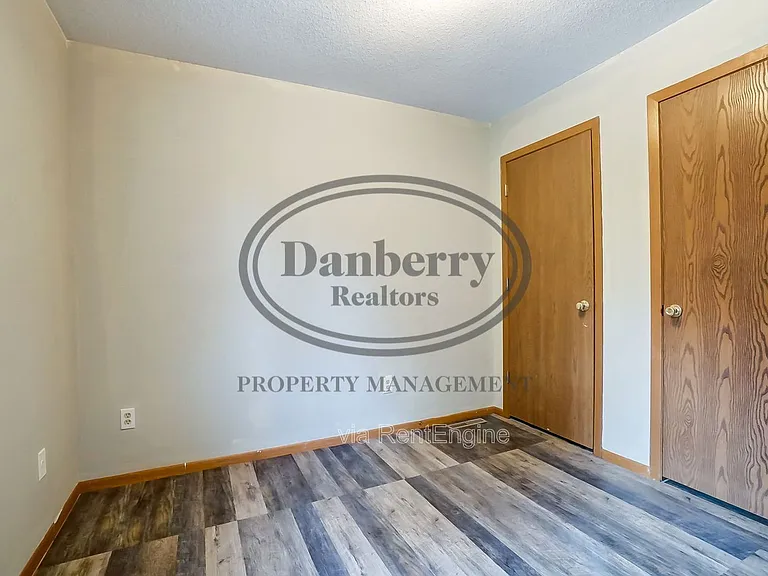 3164 Kylemore Rd — Photo 15