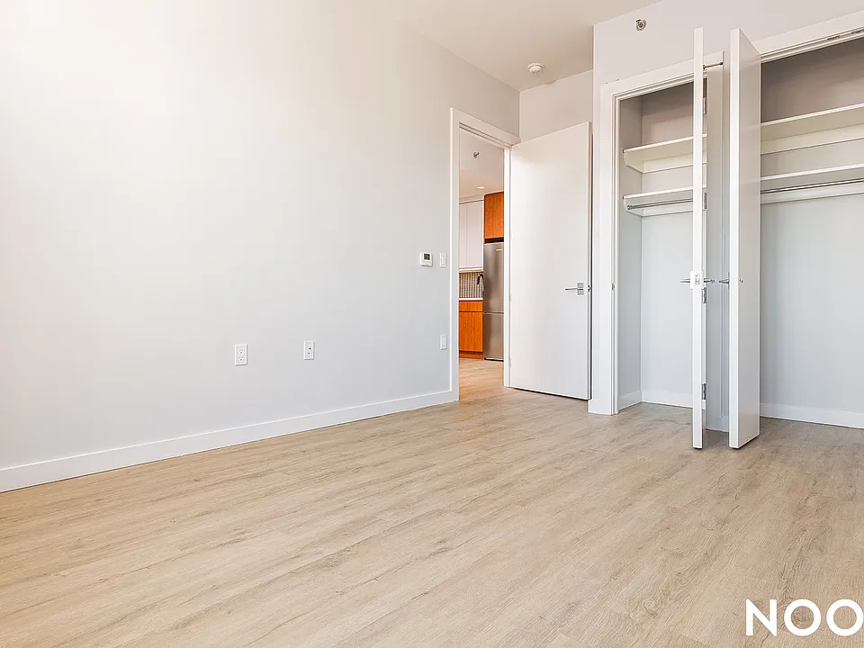276 Grand Concourse #1207NTT