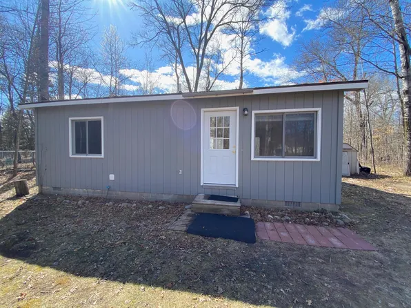 108 Autumn Ln, Roscommon, MI 48653