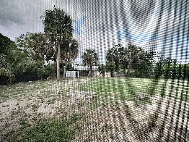 8502 Sunset Dr — Photo 7