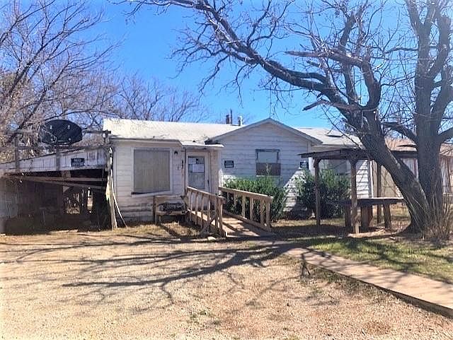1st image of 749 Stevenson Dr