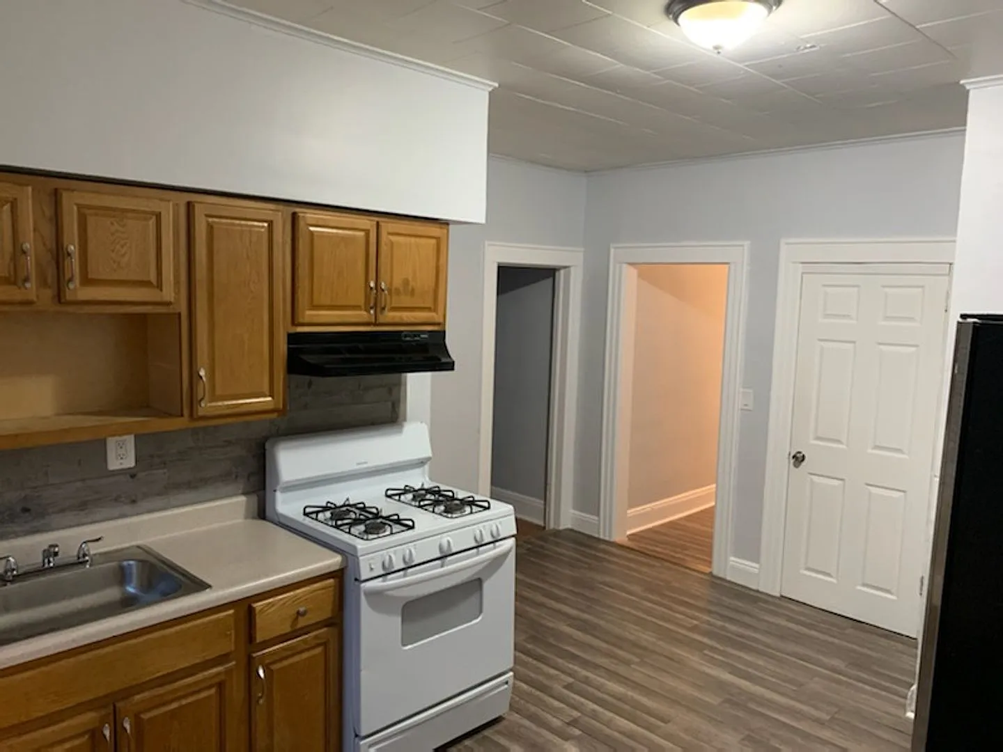 45 Belmont Ave — Photo 3