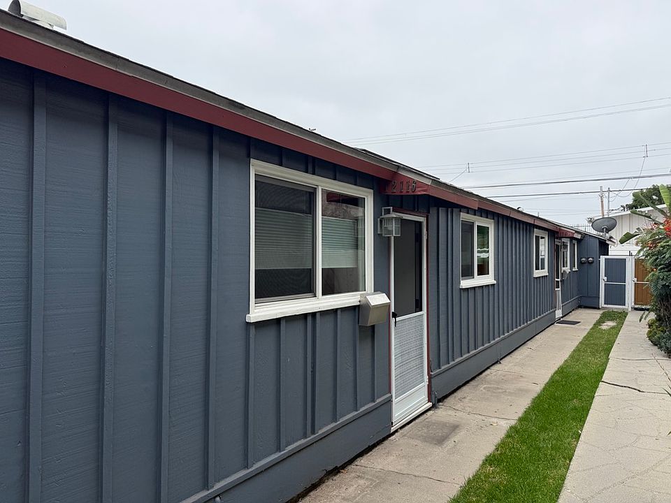 Front entrance of unit