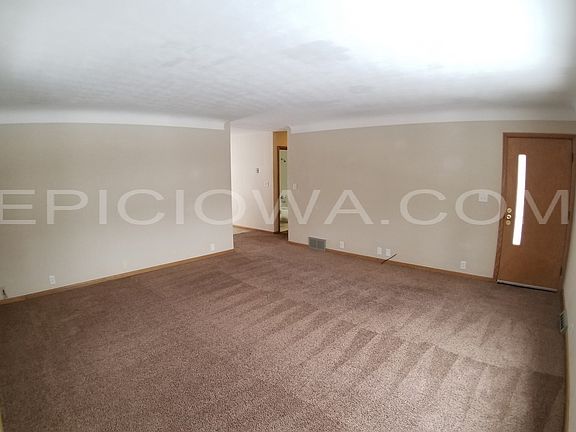 2nd image of 2911 Westwood Dr NW