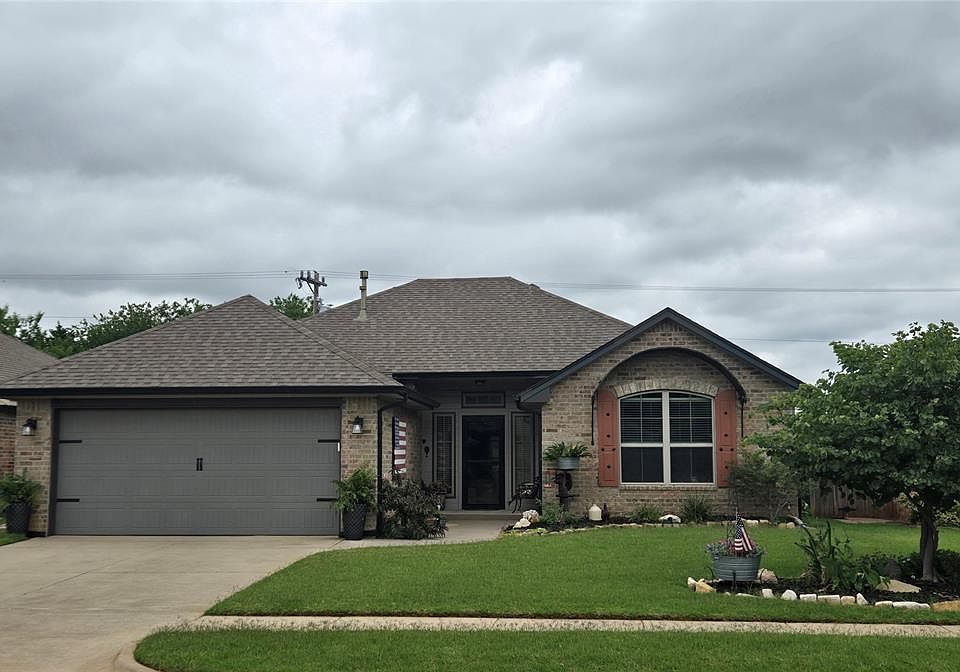 1st image of 8901 SW 36th St