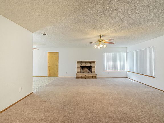 5th image of 10837 E Avenue R10