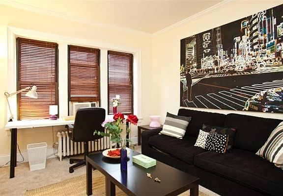 5th image of 44 E 92nd St APT 5A