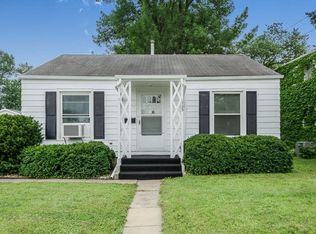 1723 1st Ave SW, Cedar Rapids, IA 52404