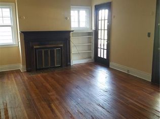 104-06 Six Greenwood Pl, Syracuse, NY 13210