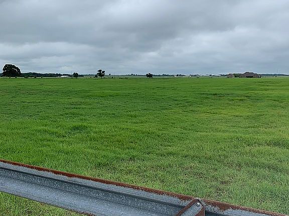 5th image of 1000 Vz County Road 4303