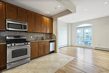 Rented by Avenue Sotheby's International Realty