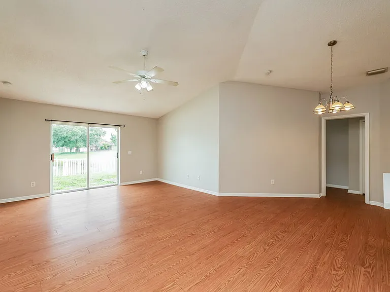 13331 Prestwick Dr — Photo 3