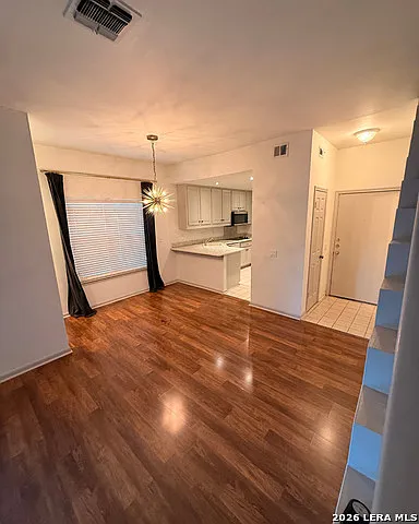 Springtree Townhomes — Photo 4