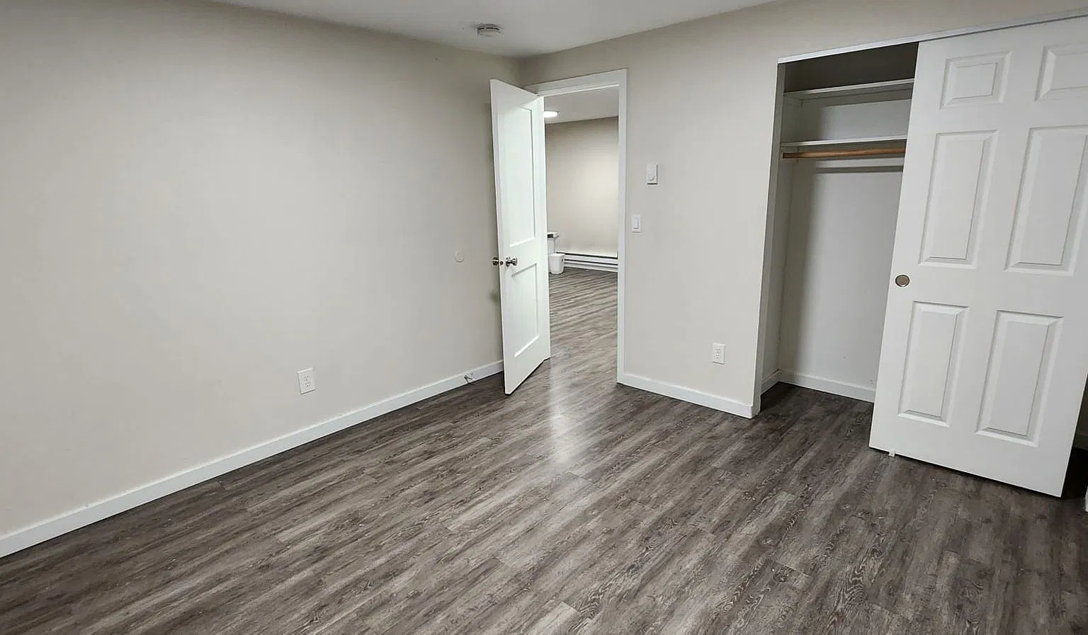 Newly remodeled one bedroom on State Street — Photo 4