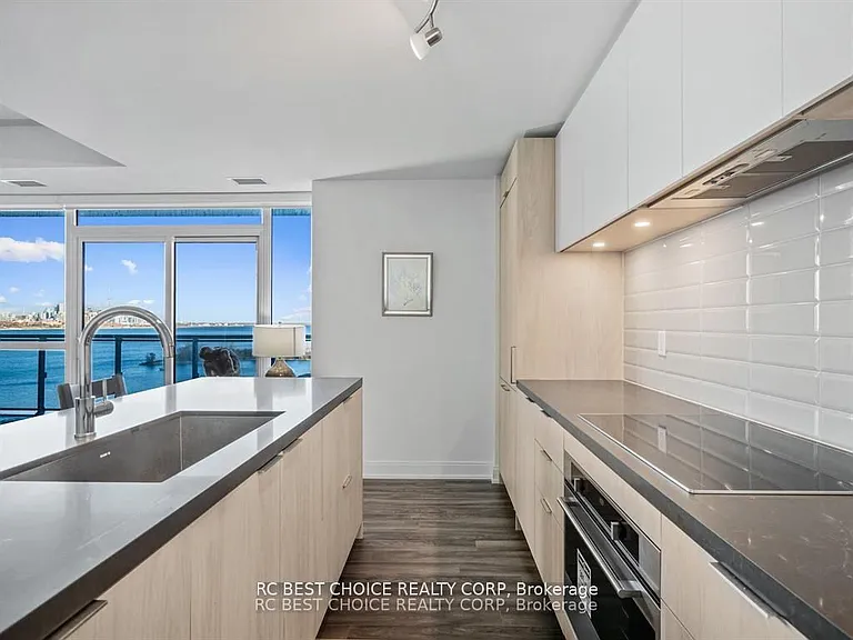 65 Annie Craig Dr #1008 — Photo 13