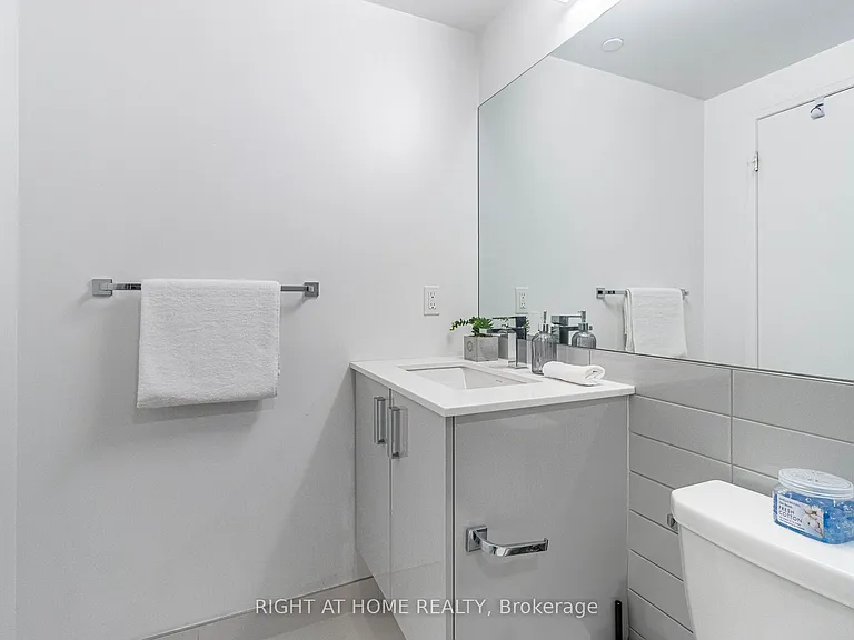 30 Gibbs Rd #2610 — Photo 21