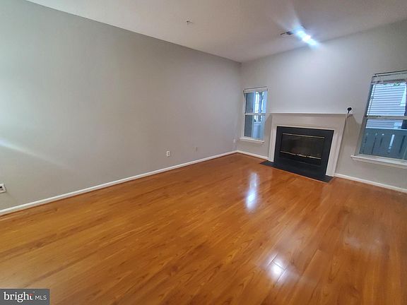 3rd image of 14302 Rosy Ln APT 15
