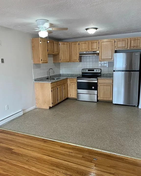 580 Cummins Hwy #14