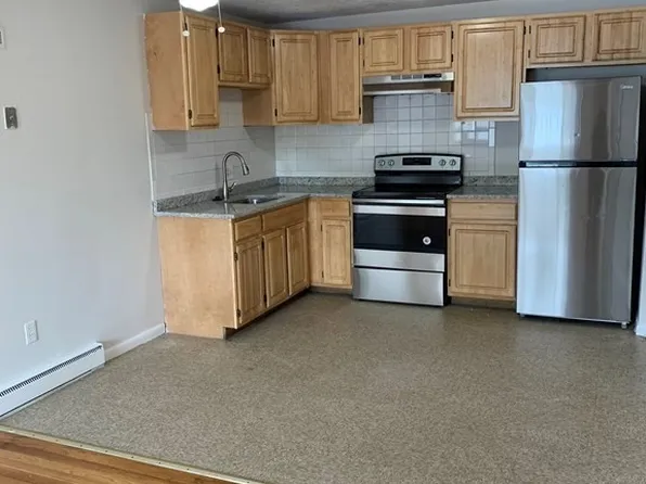 580 Cummins Hwy #14, Mattapan, MA 02126