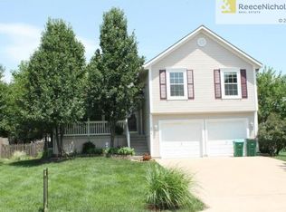 406 Preakness Dr, Raymore, MO 64083