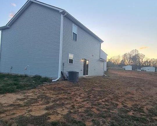 3rd image of 139 Calhoun Pl