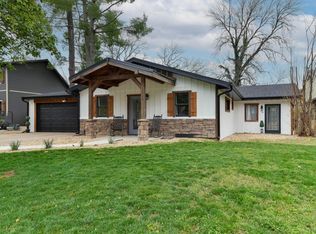 1428 Acacia Club Rd, Hollister, MO 65672