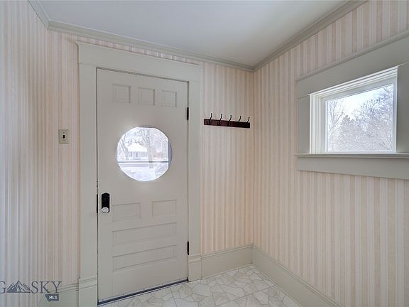5th image of 207 N Quaw Blvd