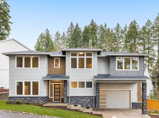 12813 SW Sunny Ter #L-1, Tigard, OR 97223