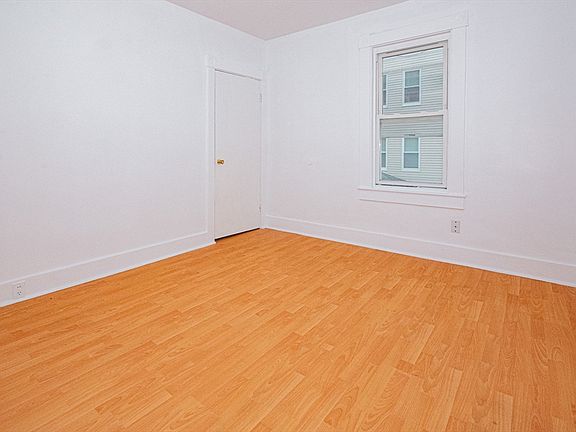 2nd image of 20 N Manchester St #2